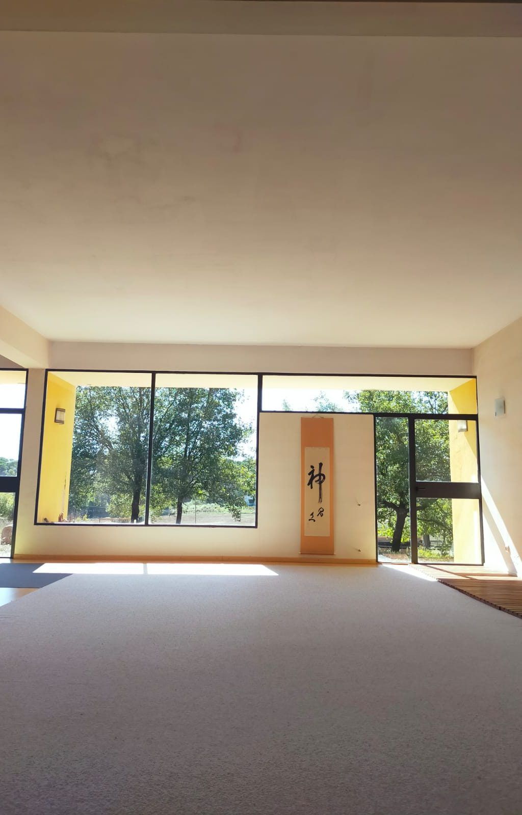 interior Dojo Asai Sils